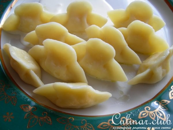 Пельмени с редькой