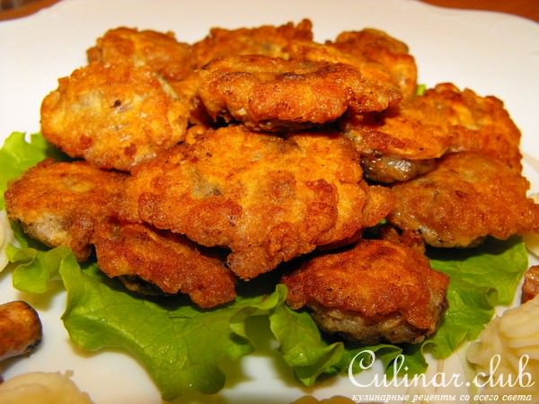 Мясные отбивные из рыжиков.