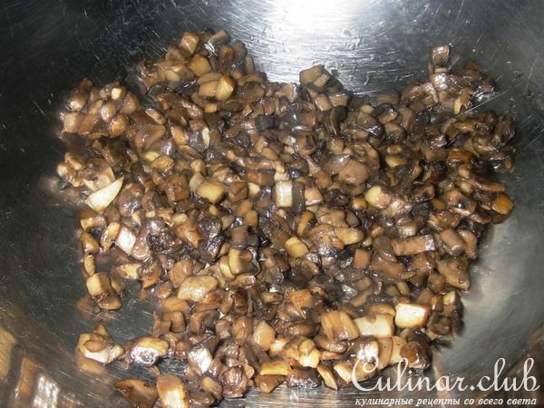 Грибное суфле с цуккини и перепелиными яйцами