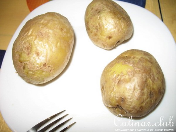картофель,запеченый в СВЧ, с наполнителями