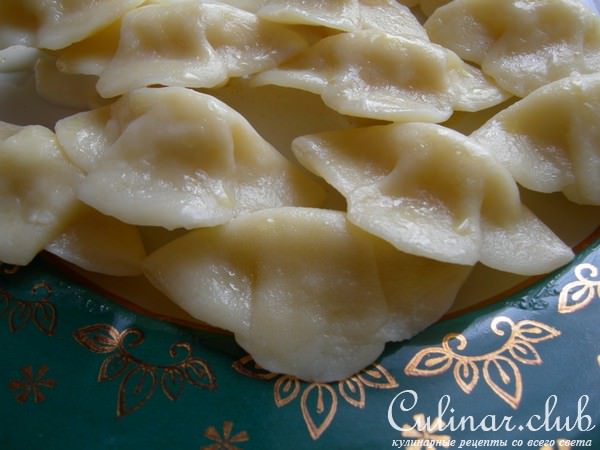Пельмени с редькой