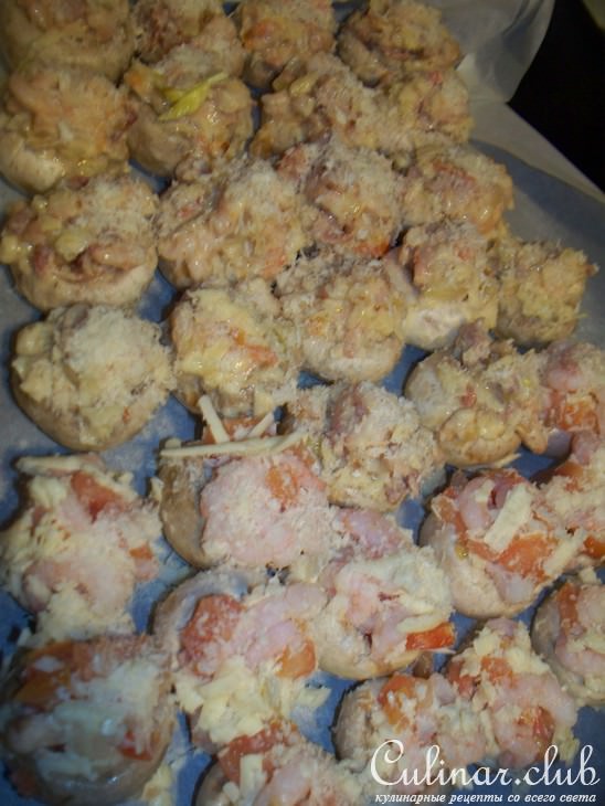 Грибы фаршированные беконом и креветками !!!