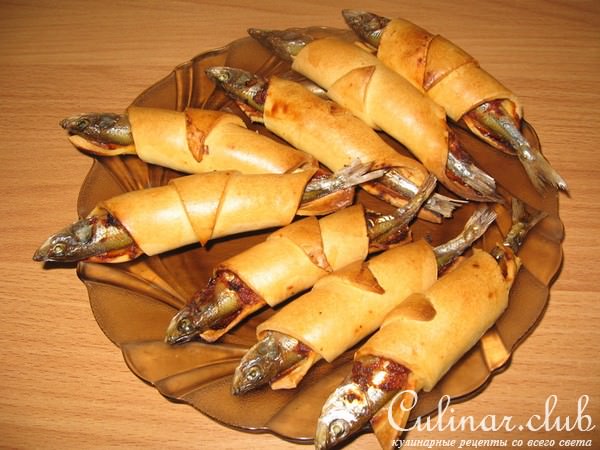 Рогалики с корюшкой(ням-ням)