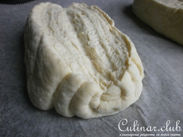 Хлебные булки из муки камут