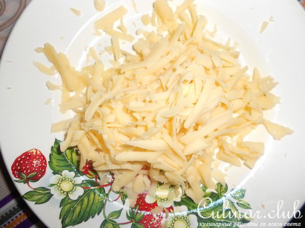 Хлебные палочки с соусом