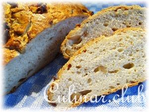Хлеб с грецкими орехами