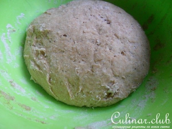 Хлебные булочки с цельнозерновой мукой
