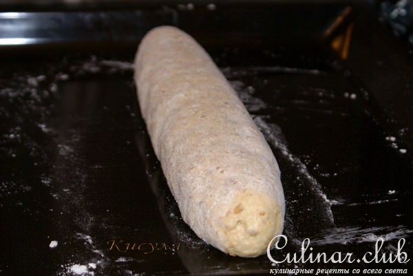 Яблочный хлеб (закваска на кураге)