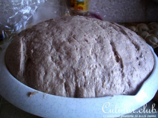 Хлеб мультизлаковый с грецким орехом.