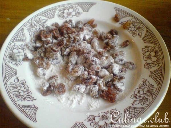 Сладкий хлеб из кабачка с ананасом