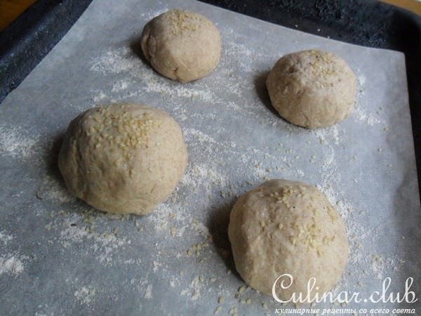 Хлебные булочки с цельнозерновой мукой