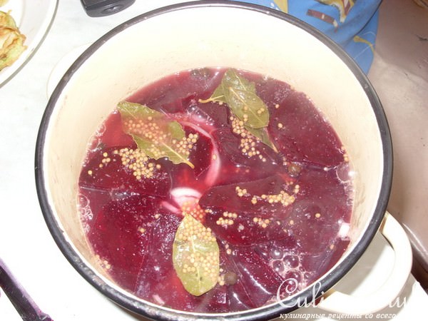 Свекла маринованная