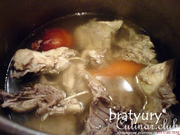 Холодец, бульон и жир из не ценных частей куриной тушки. Бюджетный рецепт