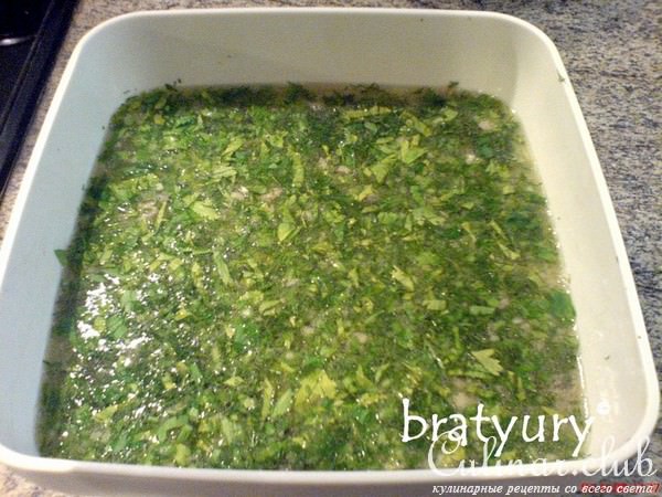 Холодец, бульон и жир из не ценных частей куриной тушки. Бюджетный рецепт