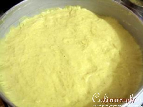 Пирог с абрикосами и шафраном.