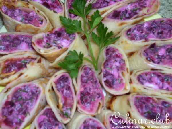 Блинные рулетики с муксуном