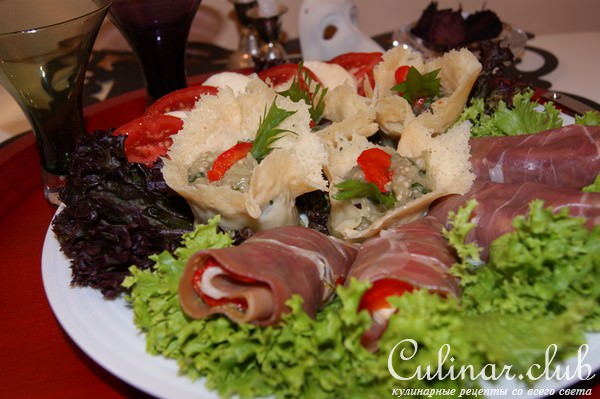 "Antipasto alla casalinga"/домашняя итальянская закуска/