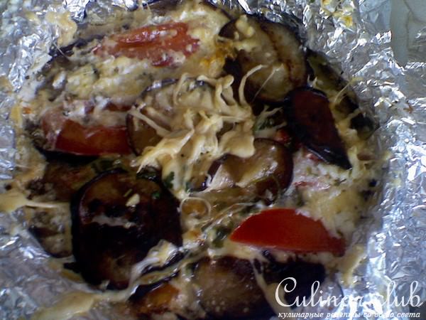 Запеченая баклажановая закуска с сыром(фото)