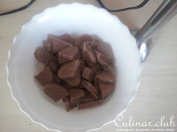Паштет из языка с зелёным горошком и майораном .