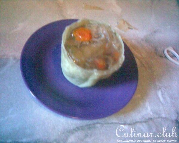 Холодец в стаканчике - вариант подачи холодца