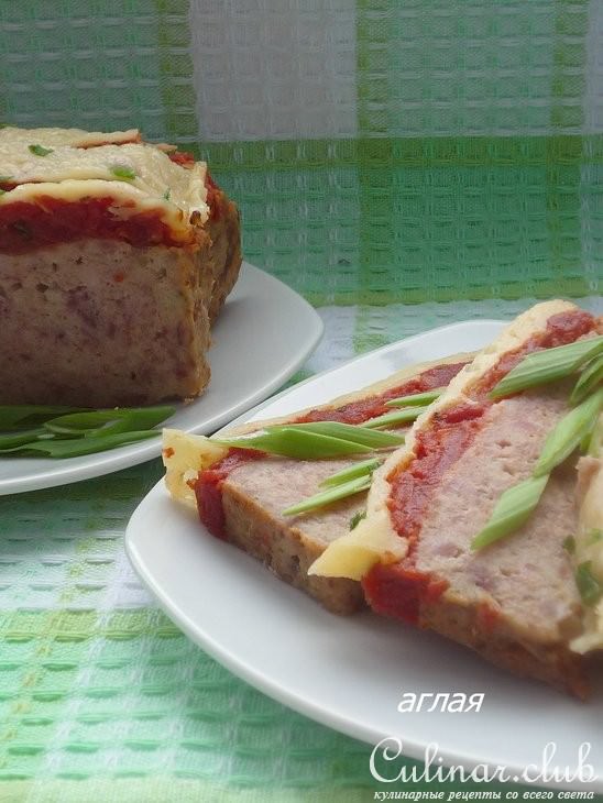 Мясной террин с помидорами и сыром