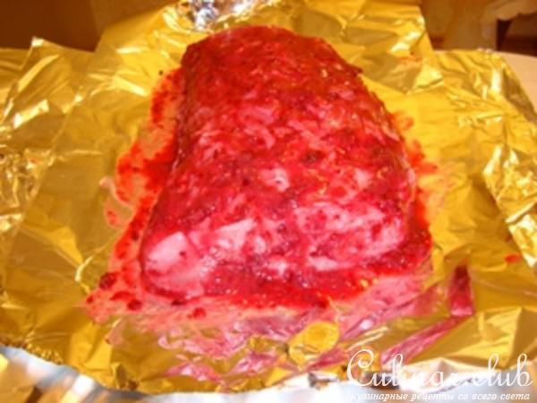 Свинина клюквенная