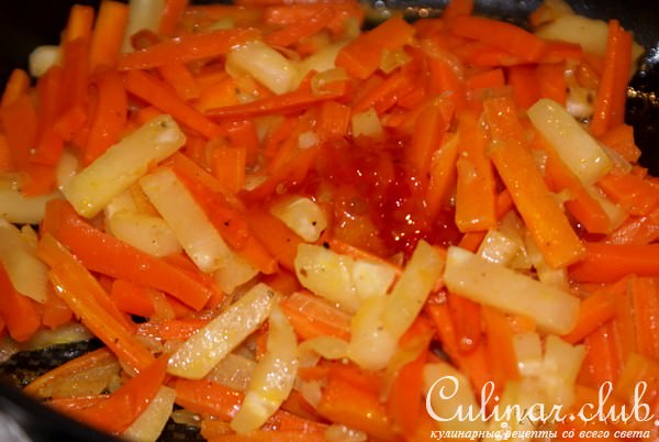 Пикантная закуска из моркови с ананасами