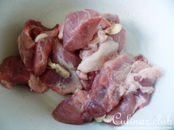Свинина с пряными картофельными дольками