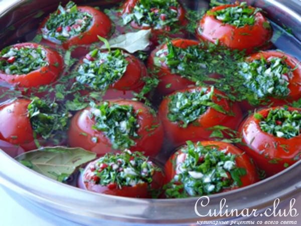 Фаршированные маринованные помидоры (и к водочке, и к мясу, и просто так)))