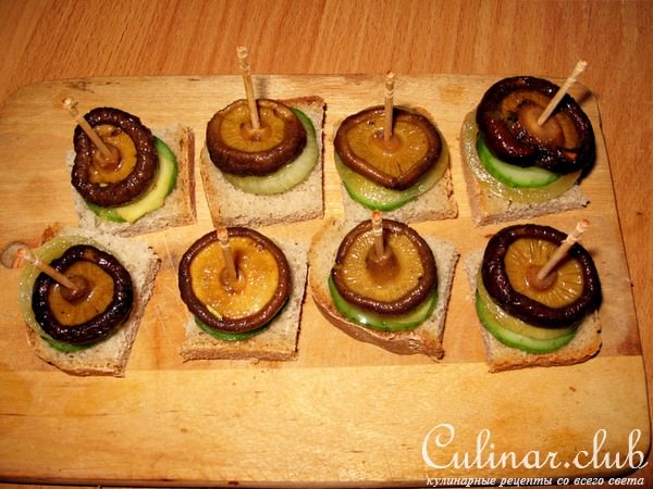 Маринованные шиитаке грибы/закуска