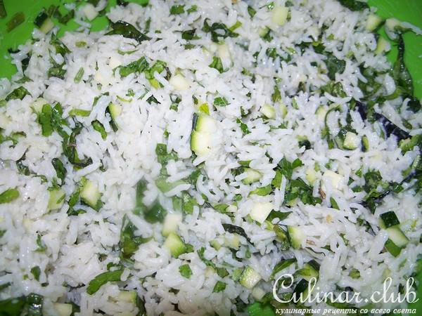 Сформато из риса с цукини и томатами