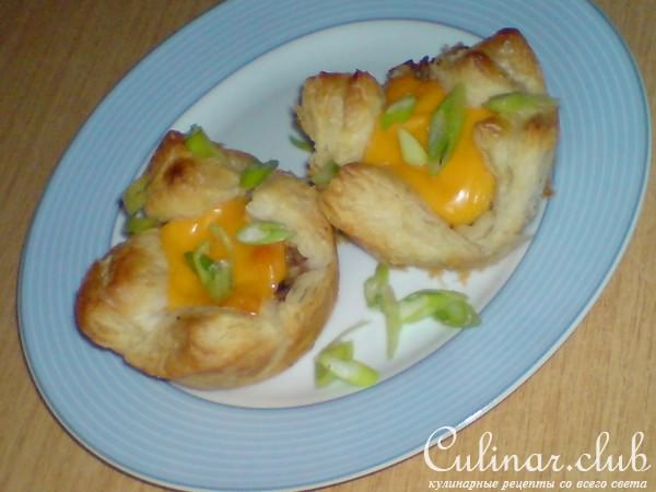 Грибные корзинки с шалфеем и сыром