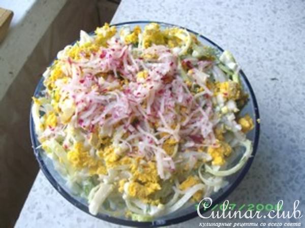 Салат с кальмарами( мой вариант)