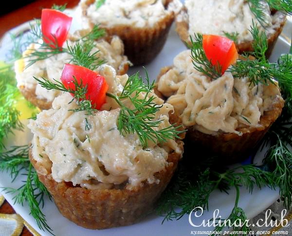 Закусочные тарталетки с сёмгой и сыром