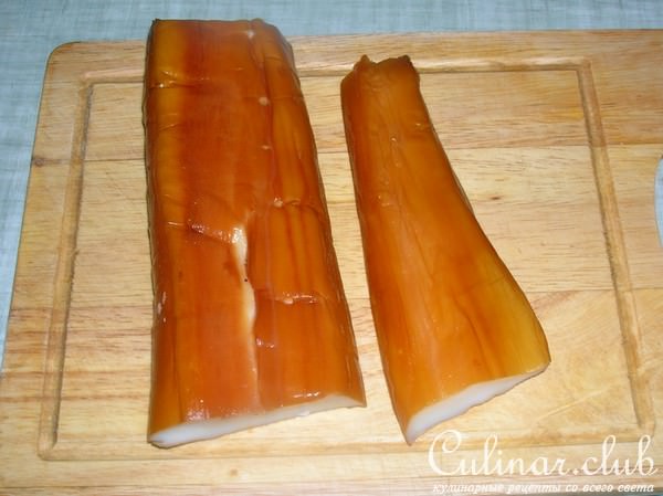 Закуска с рулетиками из кальмаров и салатом из тунца