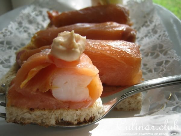 Рулетики из сёмги с креветкой - Salmon roll.