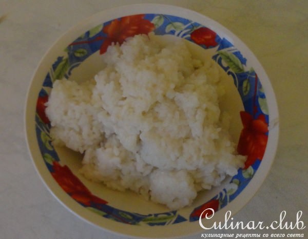Роллы с семгой и огурцом