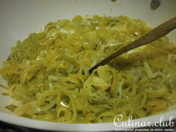 Сардины в кисло - сладком луковом маринаде (Sarde in saor)