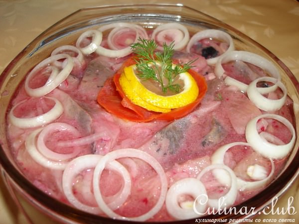 Селедочка в соусе