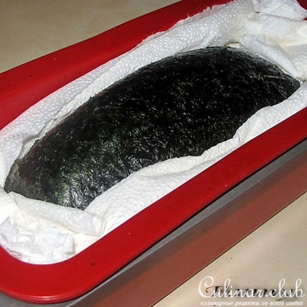 Рыбный мусс в листах нори