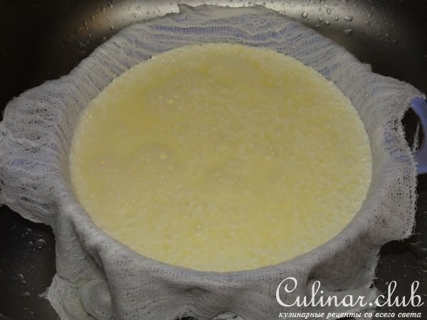 Домашний сыр с зеленью (мультиварка)