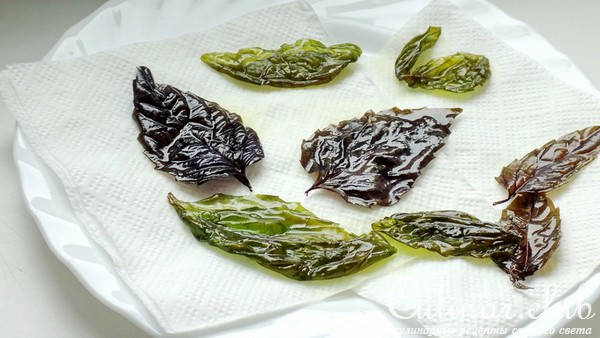 Лимонная моцарелла с хрустящим базиликом