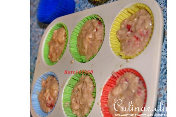 Бананово-клубничные кексики (маффины)_Bаnаnа Strawberry Muffins