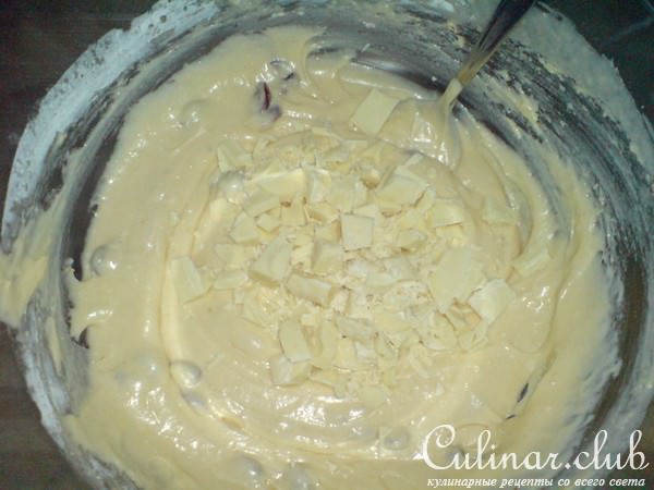 Кексы с сушенной клюквой и белым шоколадом