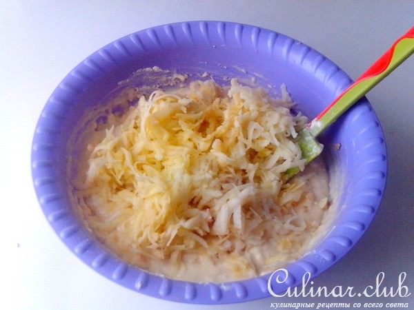 Сметанный кекс с яблоками 