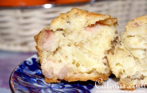 Маффины с ветчиной, ананасом и грецкими орехами
