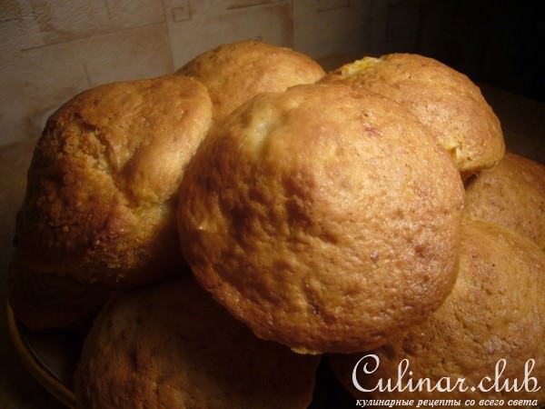 Маффины с апельсином и грецкими орехами.
