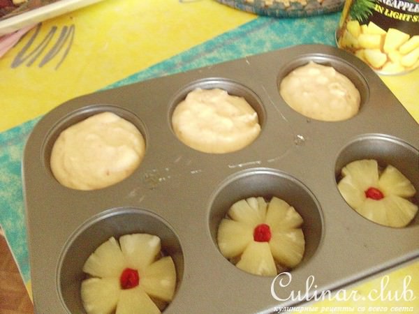 Кокосовые кексы с ананасами