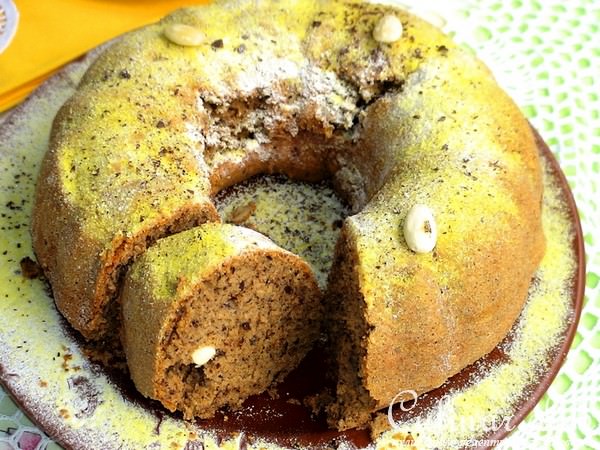 Кекс с цукини и шоколадом.