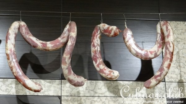 Сыровяленная домашняя колбаска для Степана (к/ф Кухня)
